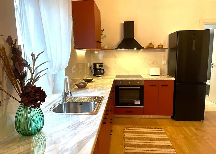 March Apartament *