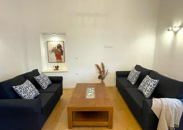 March Apartament Kontokali