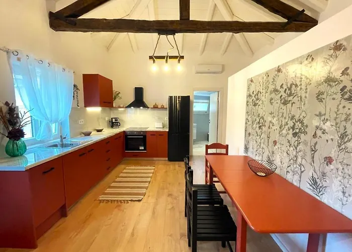 March Apartament Kontokali
