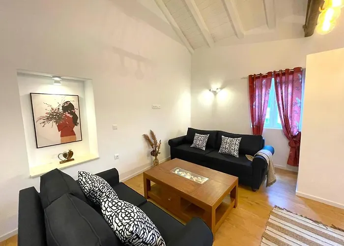 Apartament March Kontokali